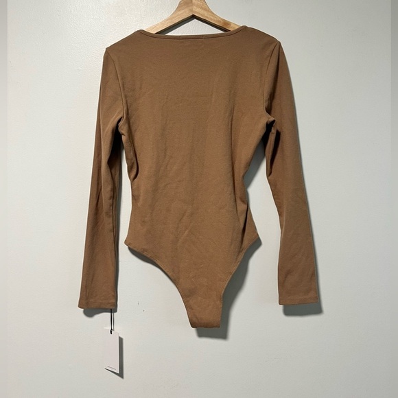 7 For All Mankind Long Sleeve Ribbed Bodysuit Tan Size L - Picture 4 of 11